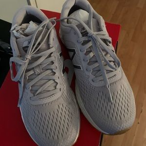 New Balance women’s sneakers new never worn
